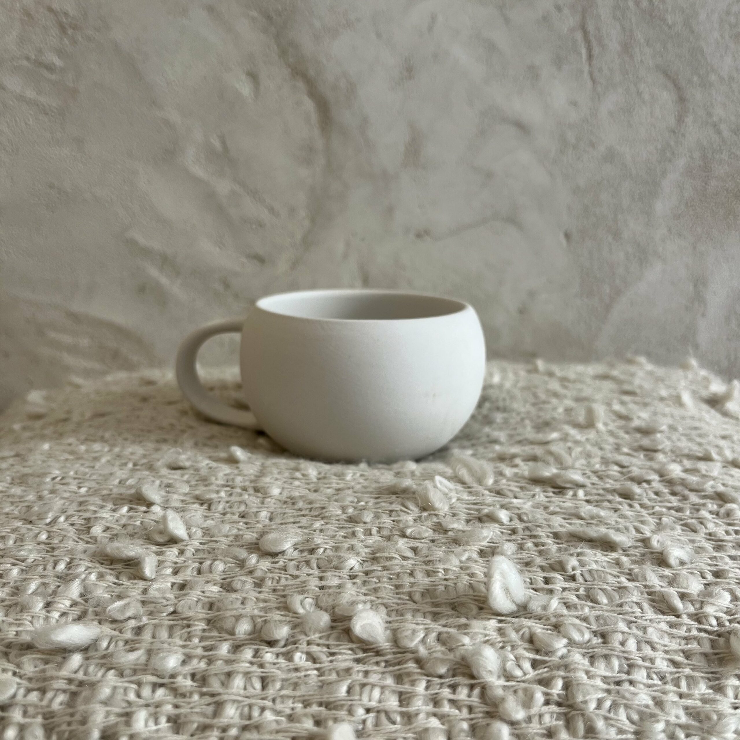 Tasse à café avec anse faïence à peindre